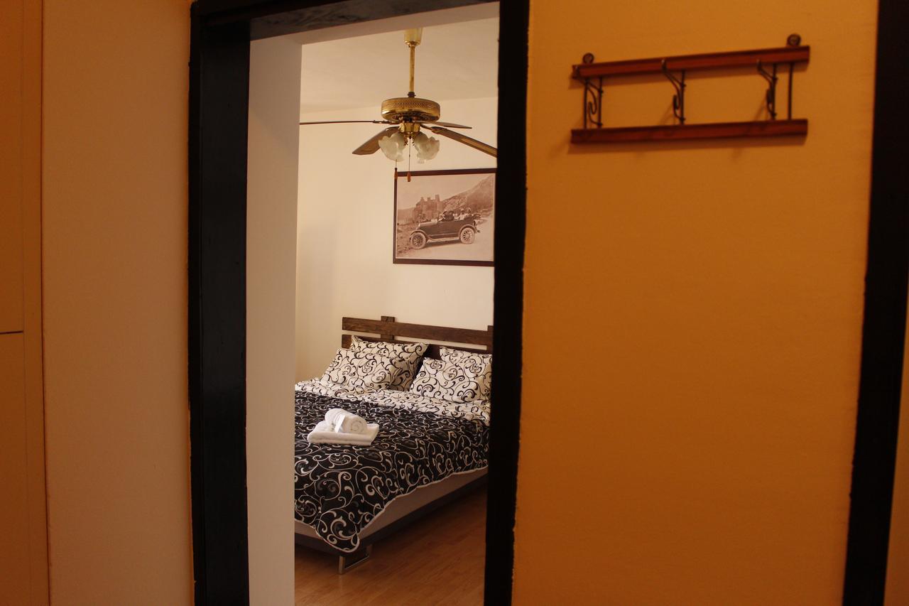 Apartman "Soba Sa Pogledom" Golubac Bagian luar foto
